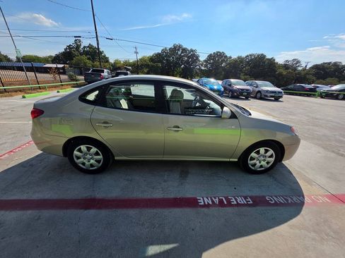 Used 2008 Hyundai Elantra GLS FWD image 16