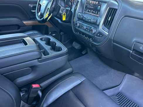 Used 2019 Chevrolet Silverado 2500 LTZ w/ Duramax Plus Package AWD/4WD image 14