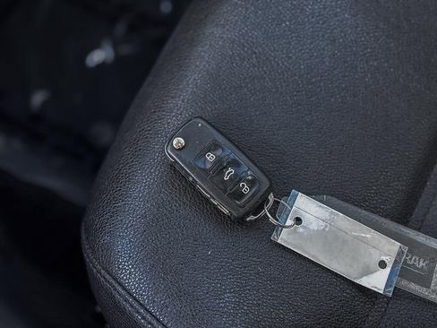 Used 2012 Volkswagen Jetta SEL image 36