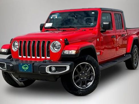 Used 2021 Jeep Gladiator Overland w/ Popular Equipment Package AWD/4WD image 3