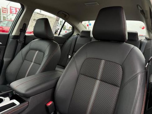 New 2025 Nissan Altima 2.5 SR image 15