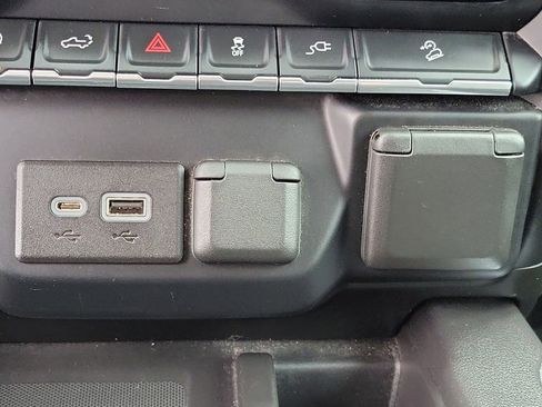 Used 2021 GMC Sierra 1500 SLT w/ SLT Premium Plus Package image 33