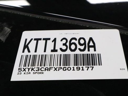 Used 2023 Kia Sportage EX image 35