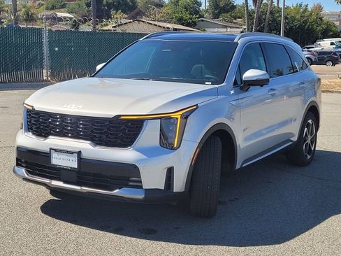 New 2025 Kia Sorento SX Prestige image 7