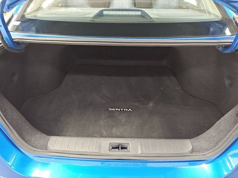 Used 2020 Nissan Sentra SV image 35