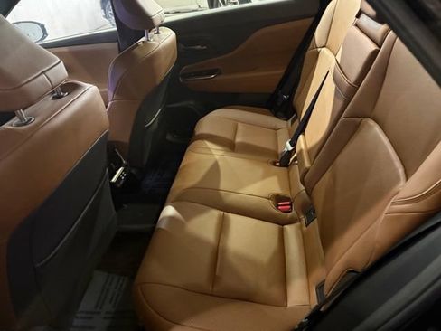 Used 2025 Toyota Crown Signia AWD/4WD image 30