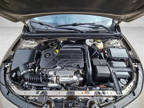 Used 2024 Chevrolet Malibu LT image 20