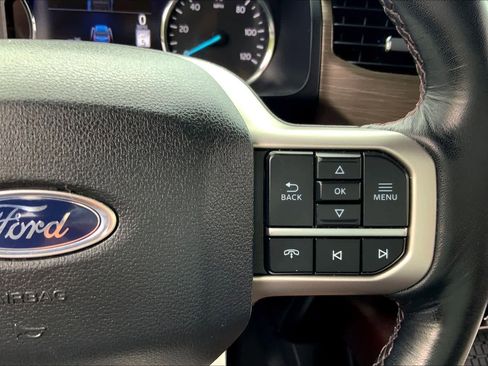 Used 2024 Ford Expedition Max Limited image 25