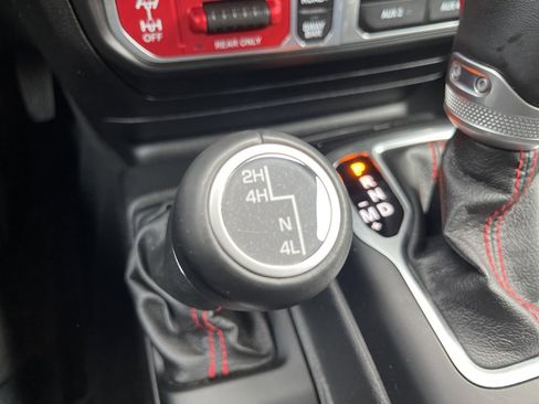 Used 2021 Jeep Wrangler Rubicon image 45