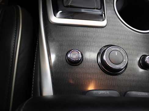 Used 2019 INFINITI QX60 Luxe w/ Essential Package image 39