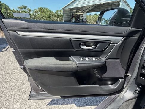 Used 2019 Honda CR-V LX image 21