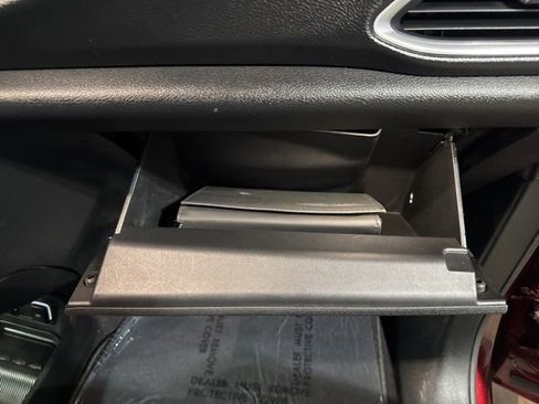 Used 2019 Chrysler Pacifica Touring-L Plus w/ Advanced Safetytec Group FWD image 41