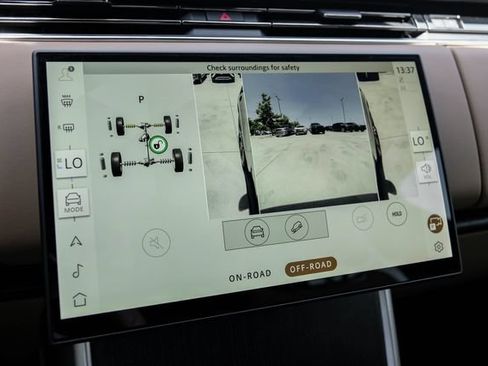 New 2026 Land Rover Range Rover SE AWD/4WD image 31