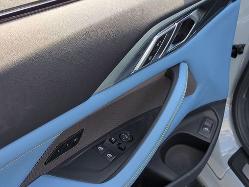 Used 2021 BMW M4 Competition w/ M Carbon Exterior Package RWD image 15