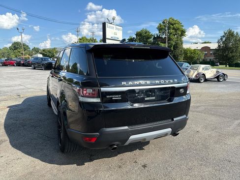 Used 2017 Land Rover Range Rover Sport HSE AWD/4WD image 8