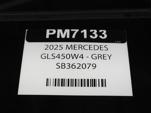 Certified 2025 Mercedes-Benz GLS 450 4MATIC image 39