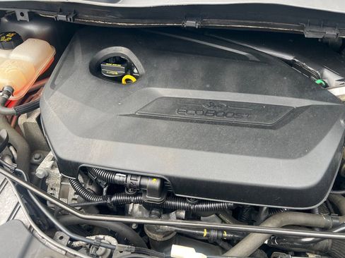 Used 2014 Ford Escape SE image 40