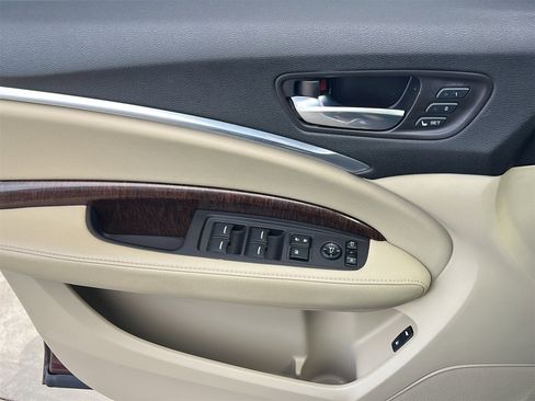 Used 2017 Acura MDX SH-AWD w/ Technology Package image 24