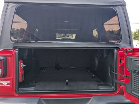 Used 2023 Jeep Wrangler Unlimited Sport AWD/4WD image 8