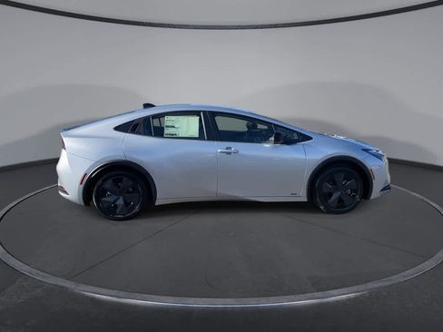 New 2026 Toyota Prius LE image 9