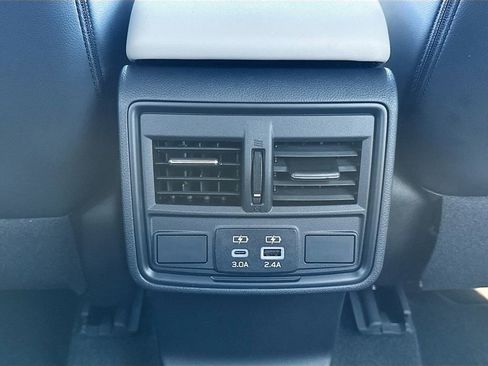 New 2026 Subaru Forester Premium AWD/4WD image 31