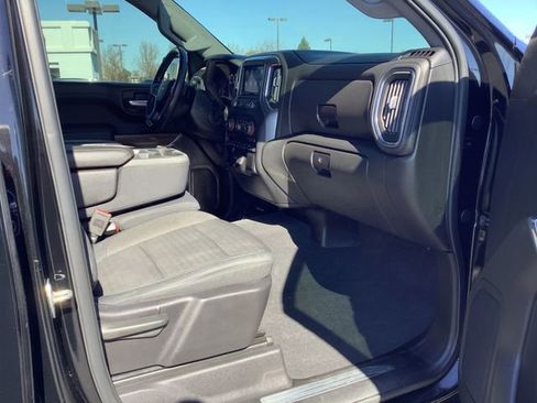 Used 2019 Chevrolet Silverado 1500 LT w/ All-Star Edition image 38