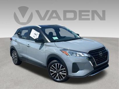 Used 2024 Nissan Kicks SV