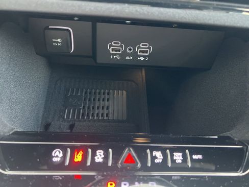 New 2026 Jeep Grand Wagoneer Limited w/ Premium Group II image 35