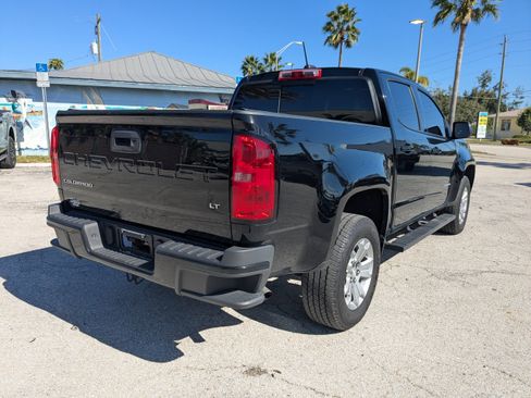 Used 2022 Chevrolet Colorado LT w/ LT Convenience Package image 4