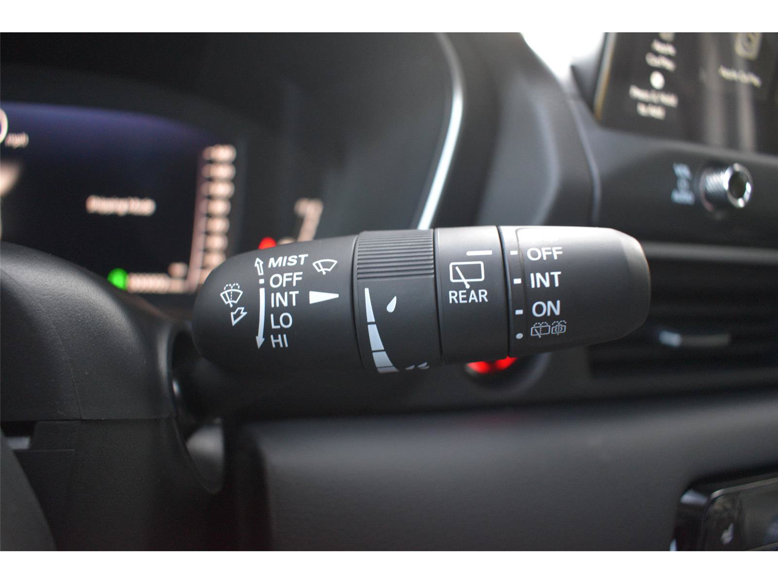 New 2026 Honda Pilot Touring image 11