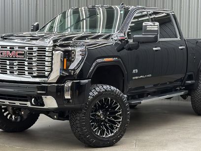 Used 2025 GMC Sierra 3500 Denali w/ Denali Reserve Package