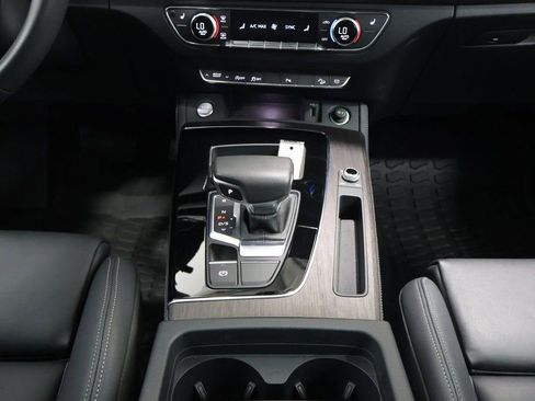 Used 2024 Audi Q5 2.0T Premium Plus w/ Premium Plus Package image 20