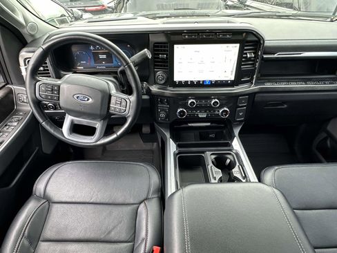 Used 2023 Ford F250 Lariat w/ Lariat Ultimate Package image 12