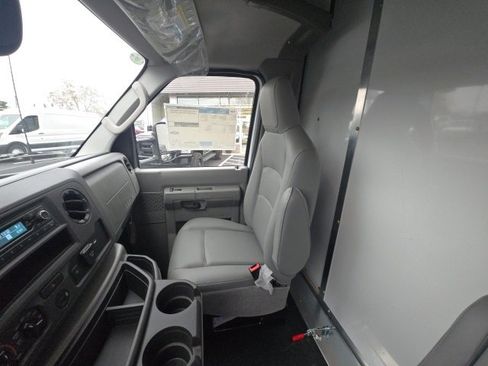 New 2026 Ford E-350 and Econoline 350 Super Duty w/ Power Equipment Group image 34