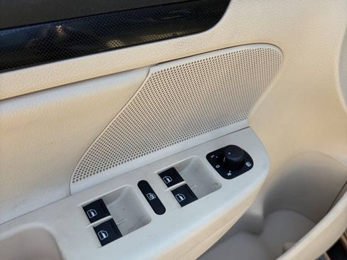 Used 2013 Volkswagen Jetta TDI FWD image 22