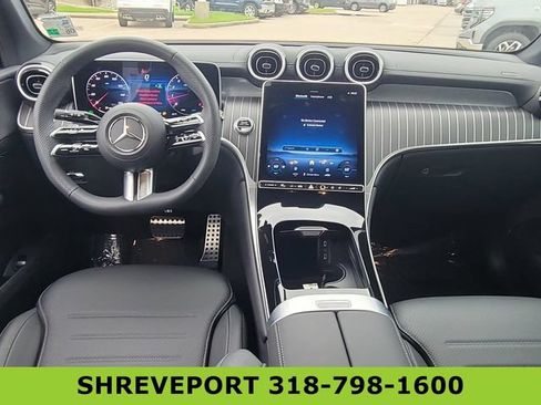 Used 2025 Mercedes-Benz GLC 300 image 20