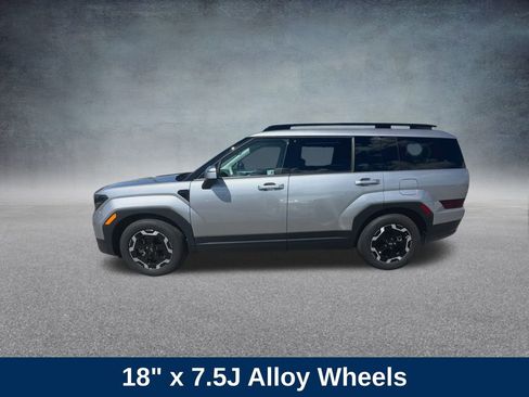 Used 2025 Hyundai Santa Fe SEL image 12