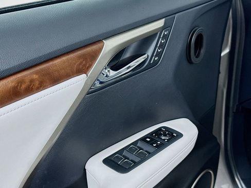 Certified 2020 Lexus RX 350L FWD w/ Premium Package image 18