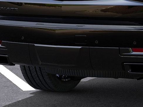 New 2026 Cadillac Escalade ESV Platinum Sport AWD/4WD image 14
