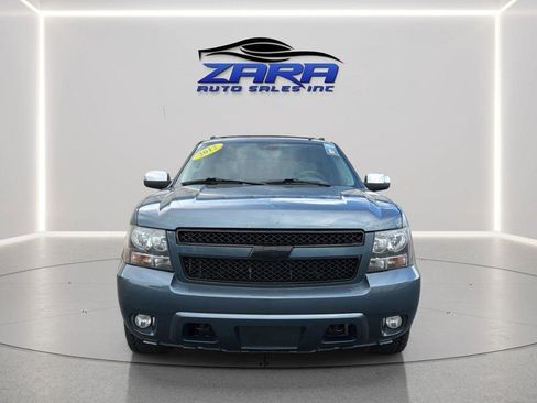 Used 2012 Chevrolet Avalanche LT w/ All-Star Edition AWD/4WD image 2
