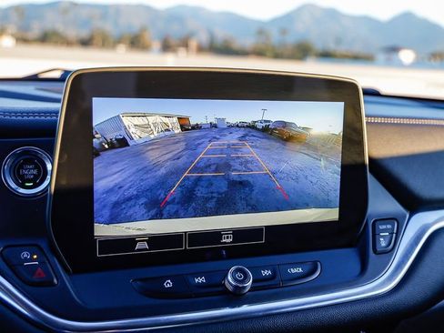 Used 2024 Chevrolet Blazer LT image 24