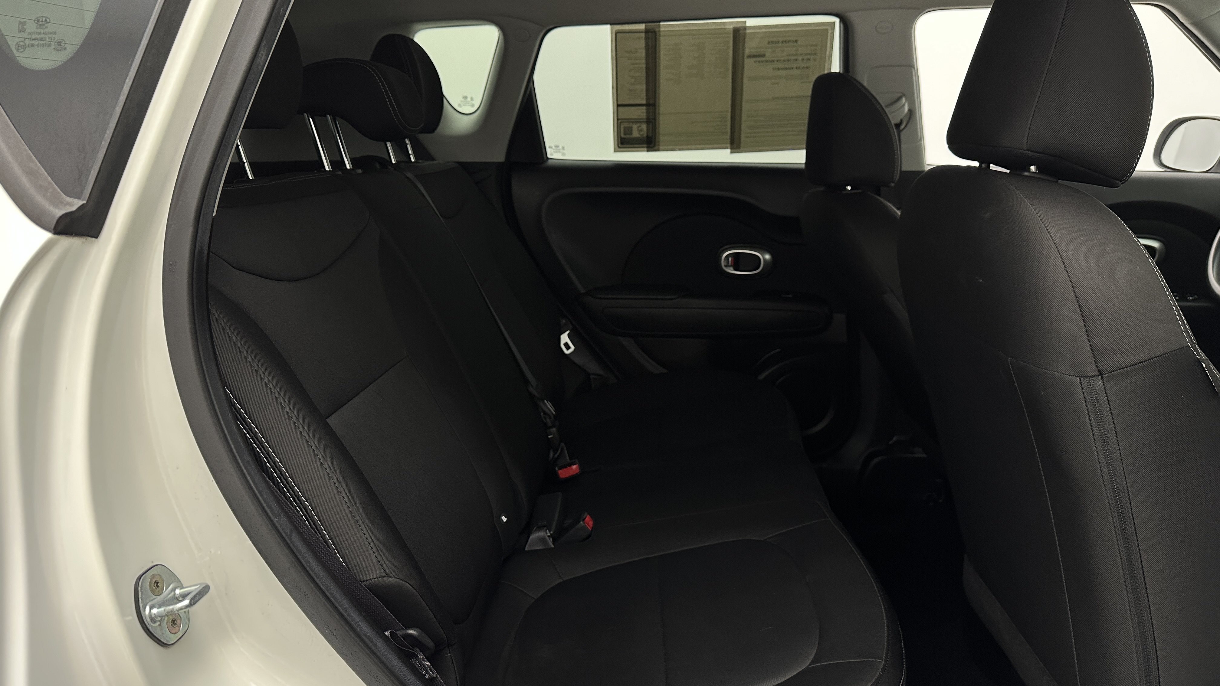 Used 2018 Kia Soul w/ Option Group 020 FWD image 31