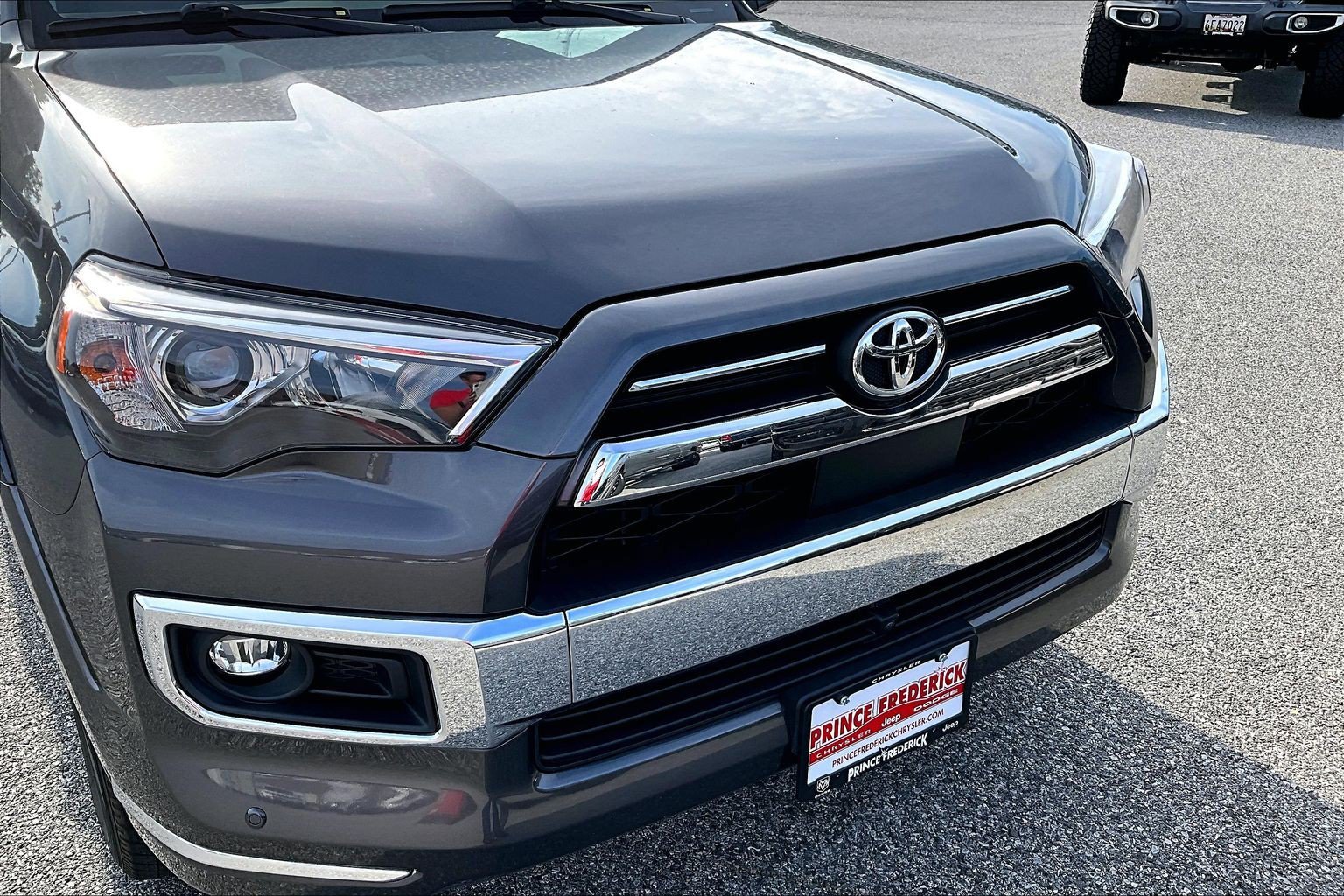 Used 2023 Toyota 4Runner Limited AWD/4WD image 26