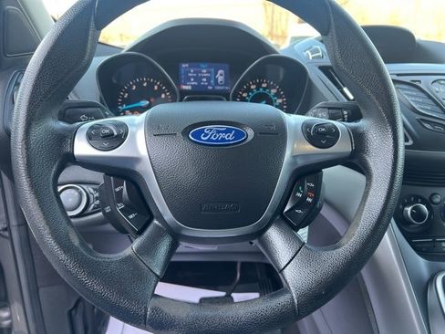 Used 2014 Ford Escape SE image 23