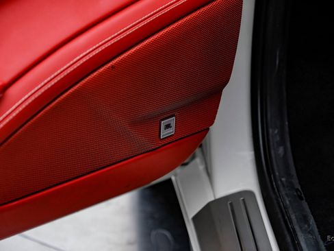 Used 2015 Ferrari 458 Italia Coupe image 84