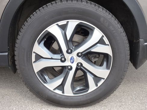 Used 2021 Subaru Outback Limited w/ Popular Package #2 AWD/4WD image 26