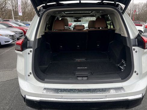 Certified 2024 Nissan Rogue Platinum w/ Platinum Premium Package image 29