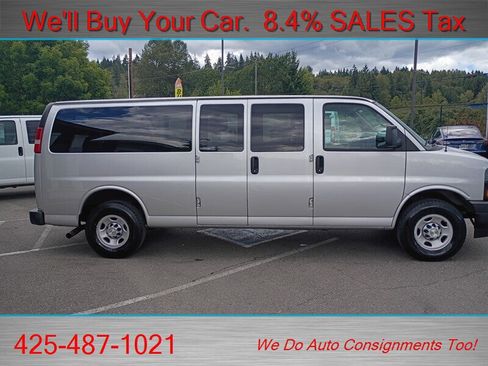 Used 2020 Chevrolet Express 3500 LS RWD image 5