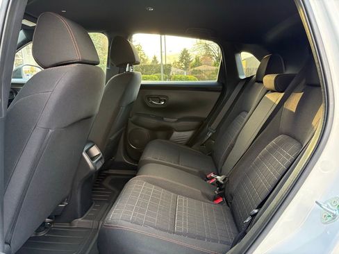 Used 2024 Honda HR-V Sport image 14