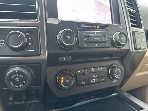 Used 2018 Ford F150 XLT w/ Equipment Group 302A Luxury image 29